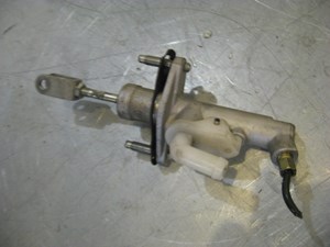 2003 Nissan 350z Clutch Master Cylinder OEM
