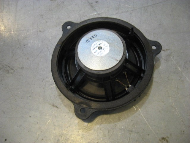 2003 Nissan 350z LH Door Speaker
