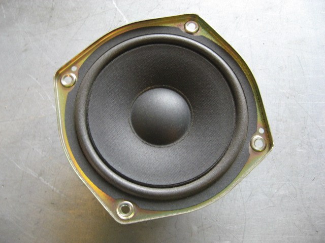 2003 Nissan 350z Left Rear Speaker