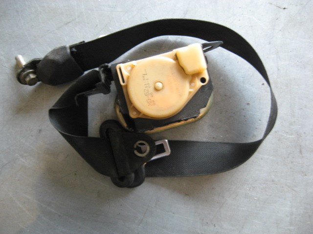 2003 Nissan 350z LH Front Seat Belt