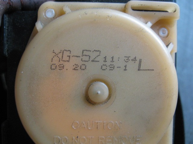 2003 Nissan 350z LH Front Seat Belt