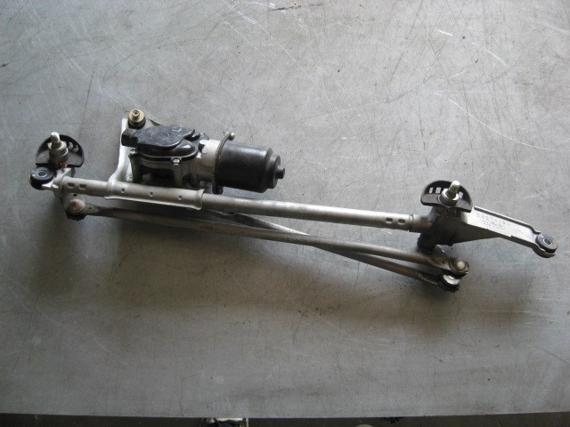 2005 Subaru STI Windshield Wiper Motor