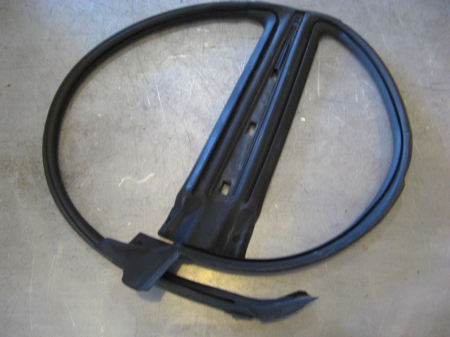 2005 Subaru STI RH Upper Door Seal On Body