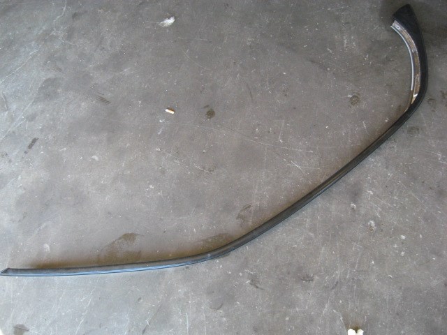 2005 Subaru STI RH Roof Moulding