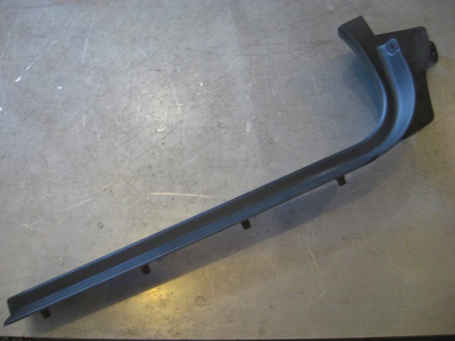 2005 Subaru STI RH Rear Door Sill Kick Plate/Panel