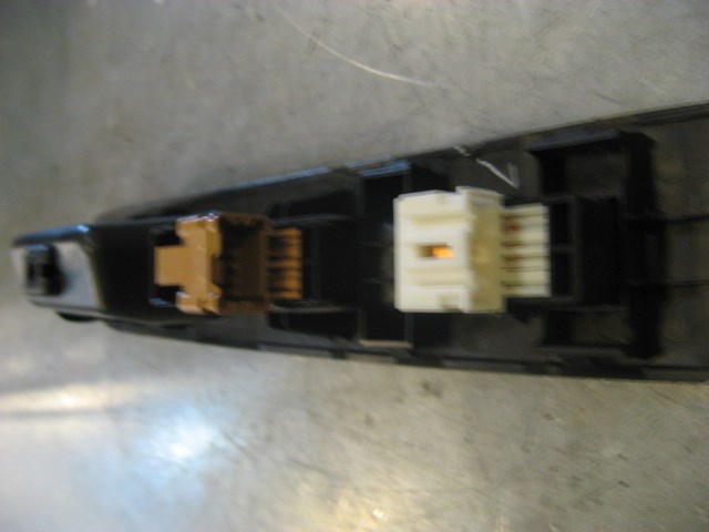 2005 Subaru STI Switch Panel With Switches