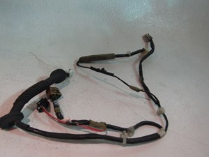 2005 Subaru STI Right Rear Door Harness 81822FE100