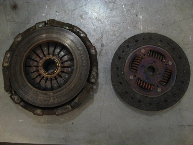 2005 Subaru WRX STI Clutch Assembly W/ Pressure Plate OEM