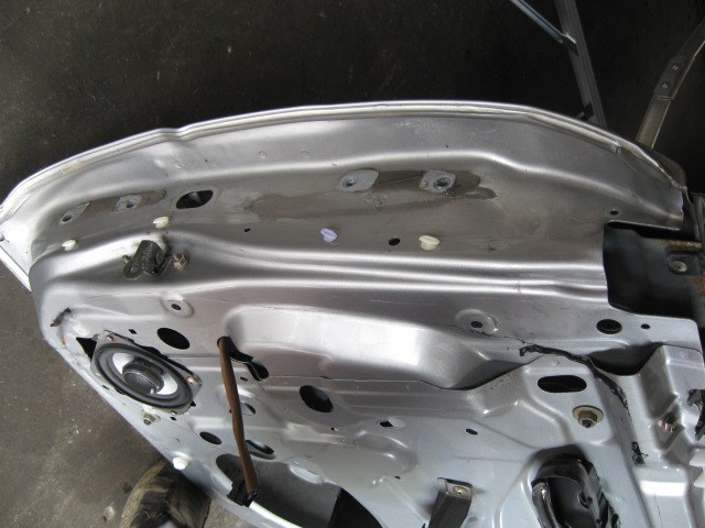 2005 Subaru STI RH Rear Door 