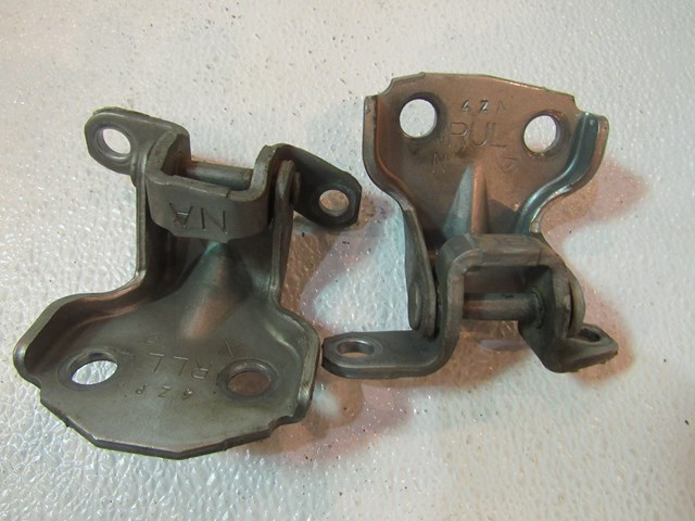 2005 Subaru STI LH Rear Door Hinge