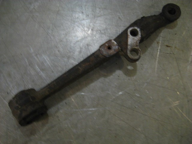 2002 Lexus IS300 RH Front Lower Control Arm