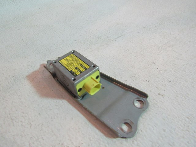 2002 Lexus IS300 LH Air Air Bag Sensor 89830-53040
