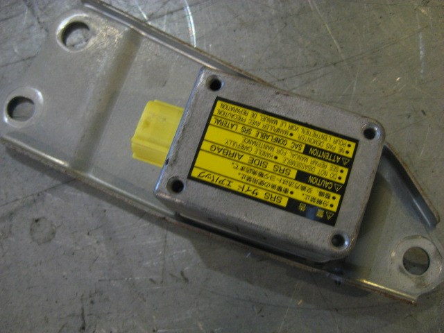 2002 Lexus IS300 RH Air Bag Sensor