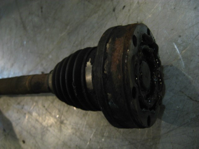 2002 lexus IS300 RH Rear Axle