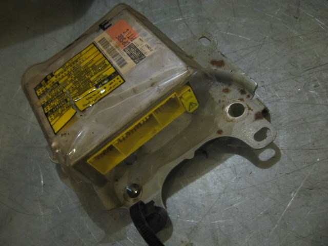 2002 Lexus IS300 Air Bag Control Module 89170 53050