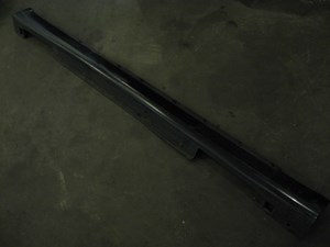 2004 Infiniti G35 LH Side Skirt