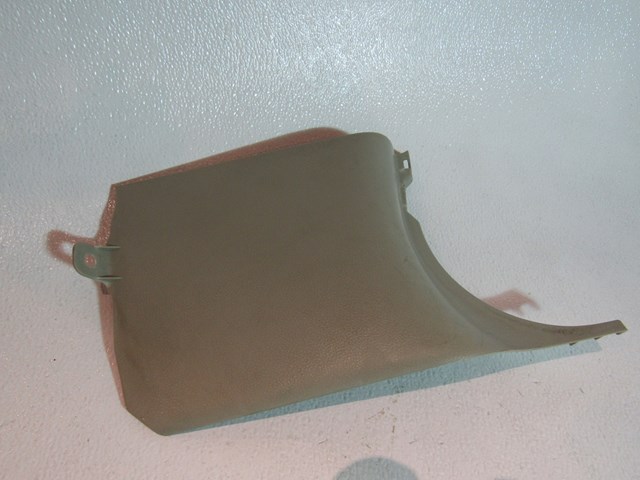 2004 Infiniti G35 Sedan RH Kick Panel 66900 AM600