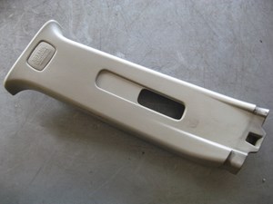 2004 Infiniti G35 Sedan LH Upper B Pillar Trim