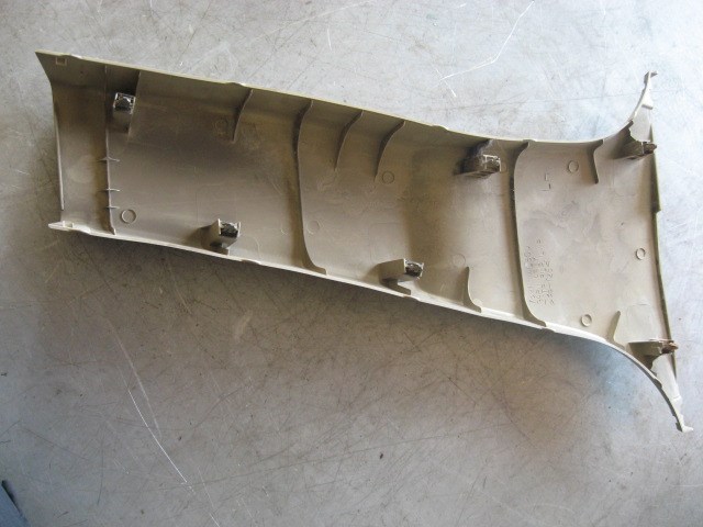 2004 Infiniti G35 Sedan LH Lower B Pillar Trim