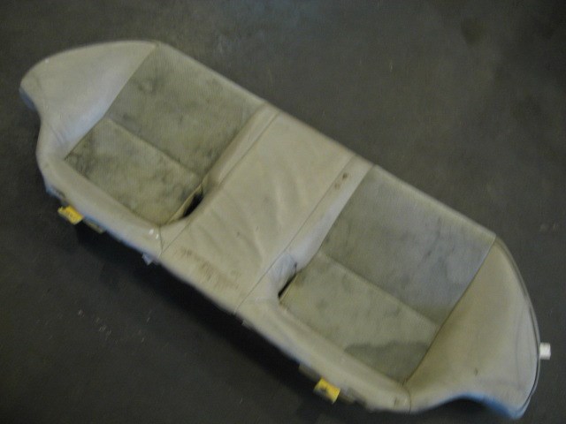 2002 Lexus IS300 Rear Seats Set Back & Bottom