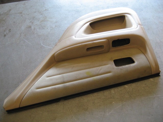 2002 Lexus IS300 RH Rear Door Panel