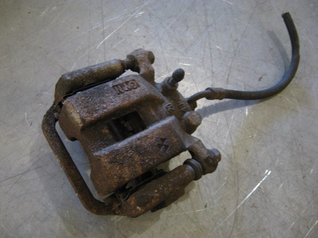 2004 Infiniti G35 LH Rear Brake Caliper