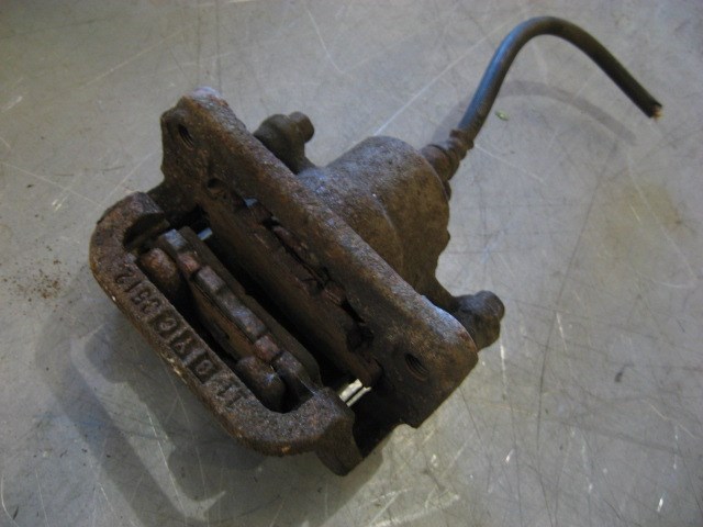 2004 Infiniti G35 LH Rear Brake Caliper