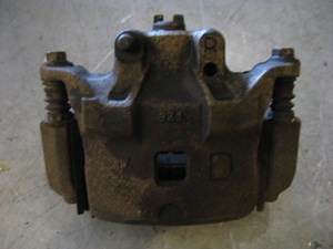 2004 Infiniti G35 Front RH Brake Caliper