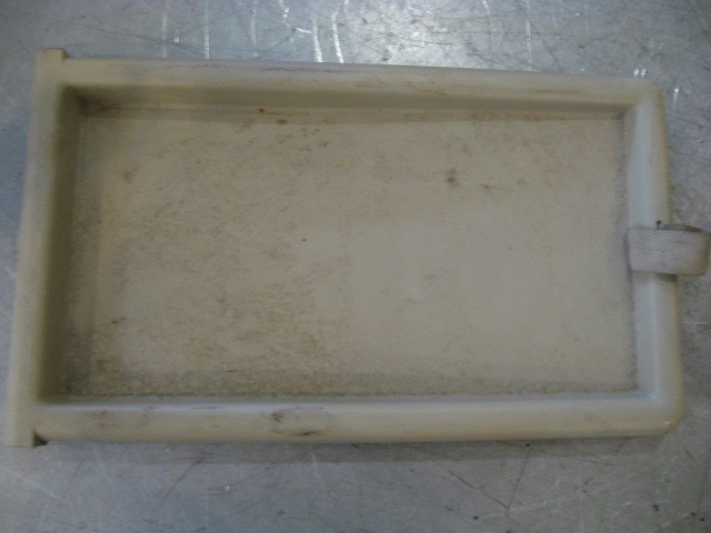 2004 Infiniti G35 Arm Rest Tray