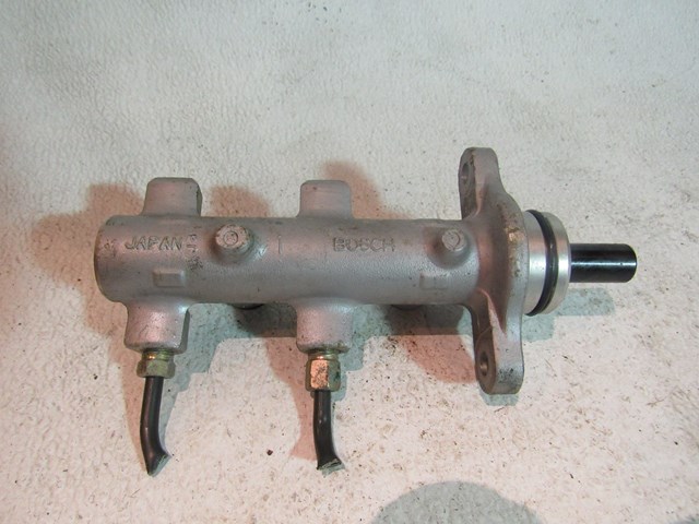 2004 Infiniti G35 Brake Master Cylinder