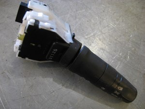 2004 Infiniti G35 Steering Column Headlight Switches