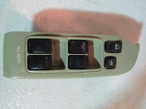 2004 Infiniti G35 Front LH Door Switches