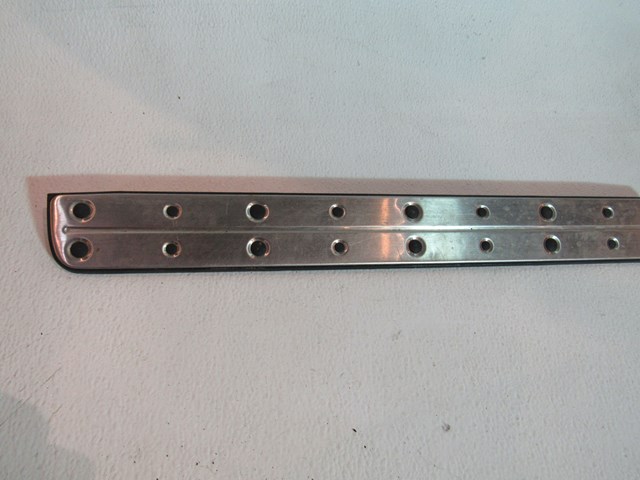 01-05 Lexus IS300 Front LH Driver Door Sill Kick Plate OEM 67910-53010