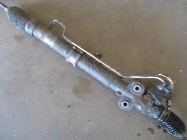 2004 Infiniti G35 Power Steering Rack