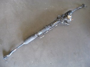 2004 Infiniti G35 Power Steering Rack