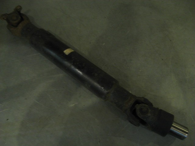 2004 Infiniti G35 Sedan Auto AT Drive Shaft Assembly