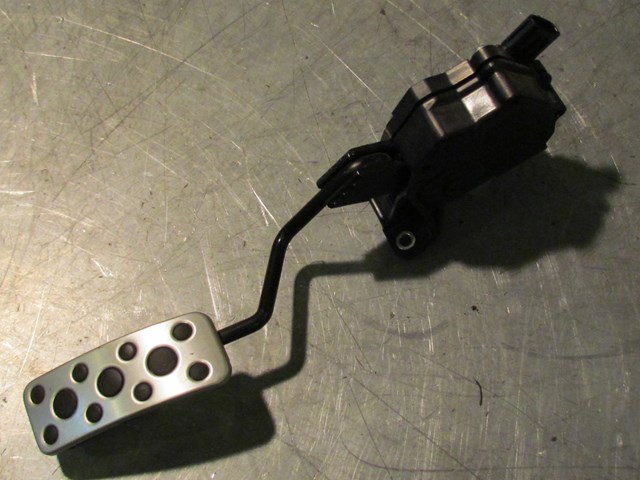 2013 Subaru BRZ Gas Pedal 36010CA070