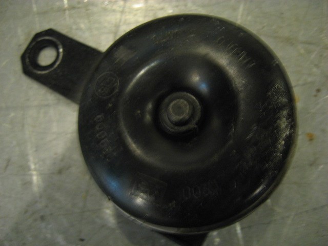1997 Subaru Impreza Horn