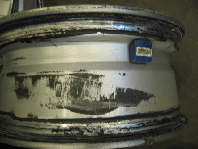 2004 Infiniti G35 Wheel 17x7 