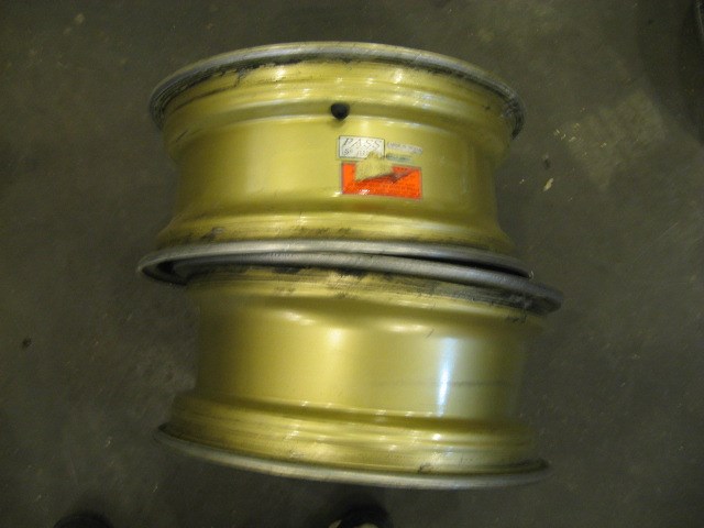 2003 Nissan 350z Rims Sport Max 17x7 38 offset