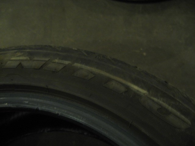 2013 Subaru BRZ Nitto Motivo 215/45 ZR17