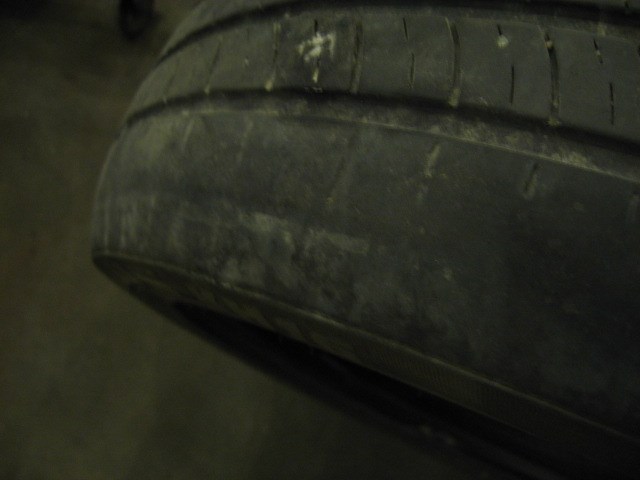 2002 Lexus IS300 Kumho Solus 215/45R17