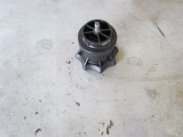 2001 Audi A4 B5 Wagon Spare Tire Anchor