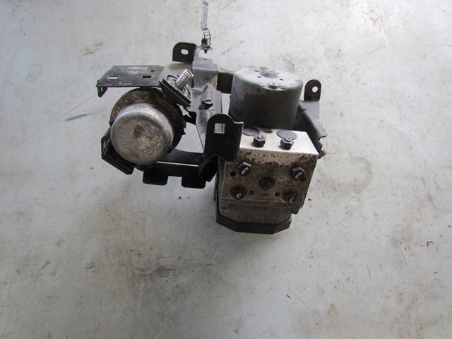 2001 Audi A4 ABS Pump And Brake Vacuum Servo 8E0614111A, 8E0927317