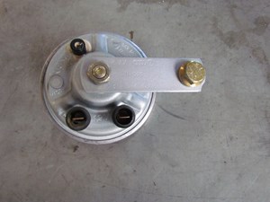 2001 Audi A4 Avant Wagon Horn 4A0 951 113