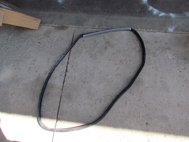 2001 Audi A4 Avant Rear RH Door Seal