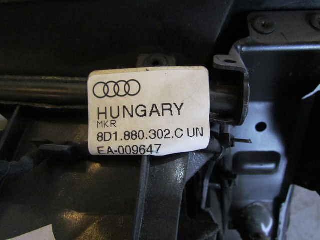 2001 Audi A4 B5 Avant Glove Box 8D1 880 302 C