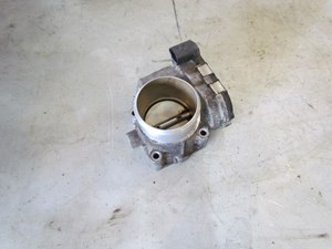 2001 Audi A4 B5 Avant Throttle Body 06B 133 062 M