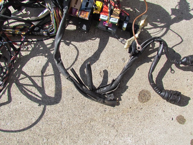 2001 Audi A4 B5 Avant Body Wire Harness Damage, See Pictures