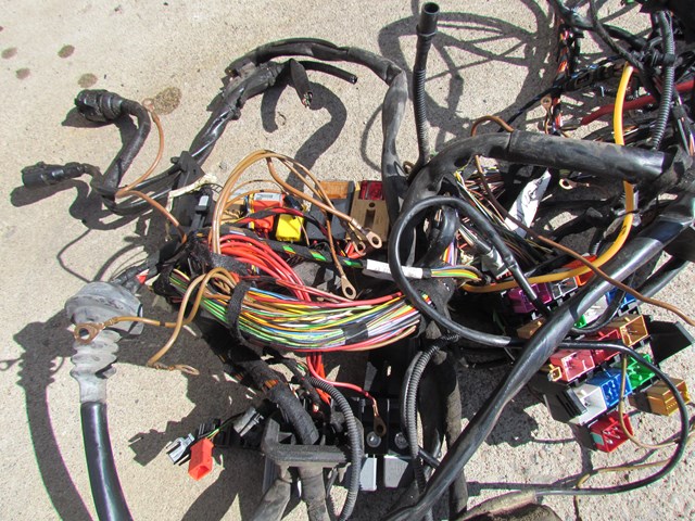 2001 Audi A4 B5 Avant Body Wire Harness Damage, See Pictures
